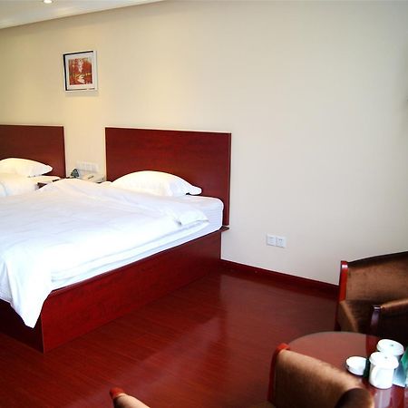 GreenTree Inn Hebei Chengde Luanping Luanyang Road Xiangyuan Road Express Hotel Beiliying Exterior foto